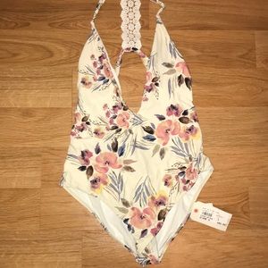 One piece floral swim